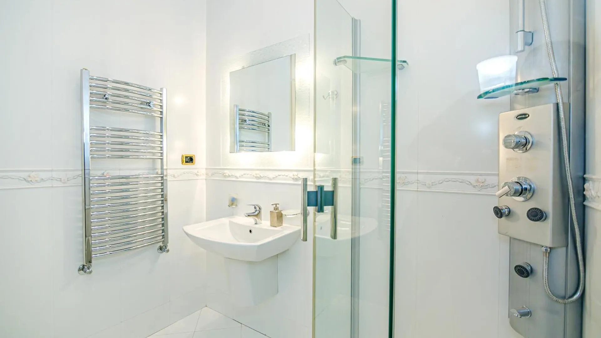 Nizami Street 7 Bedroom Baku