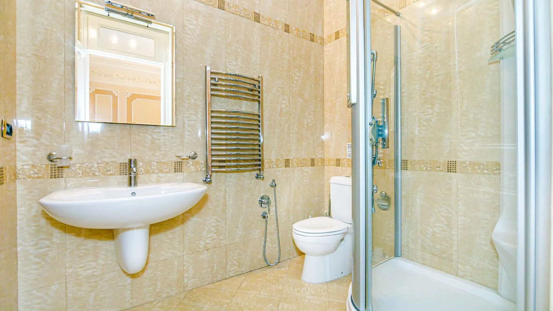 Apartment Nizami Street 7 Bedroom Baku