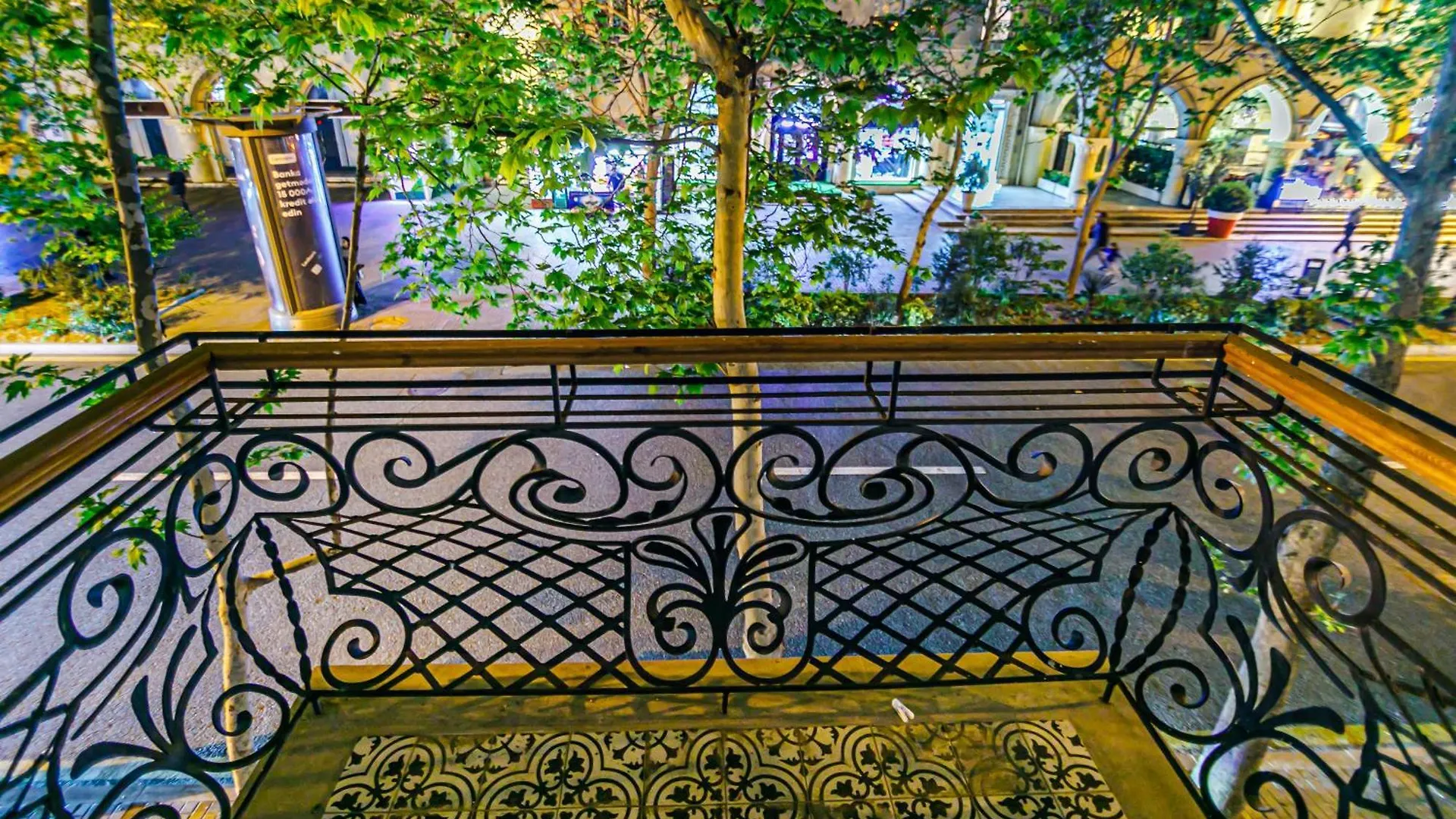 Apartment Nizami Street 7 Bedroom Baku