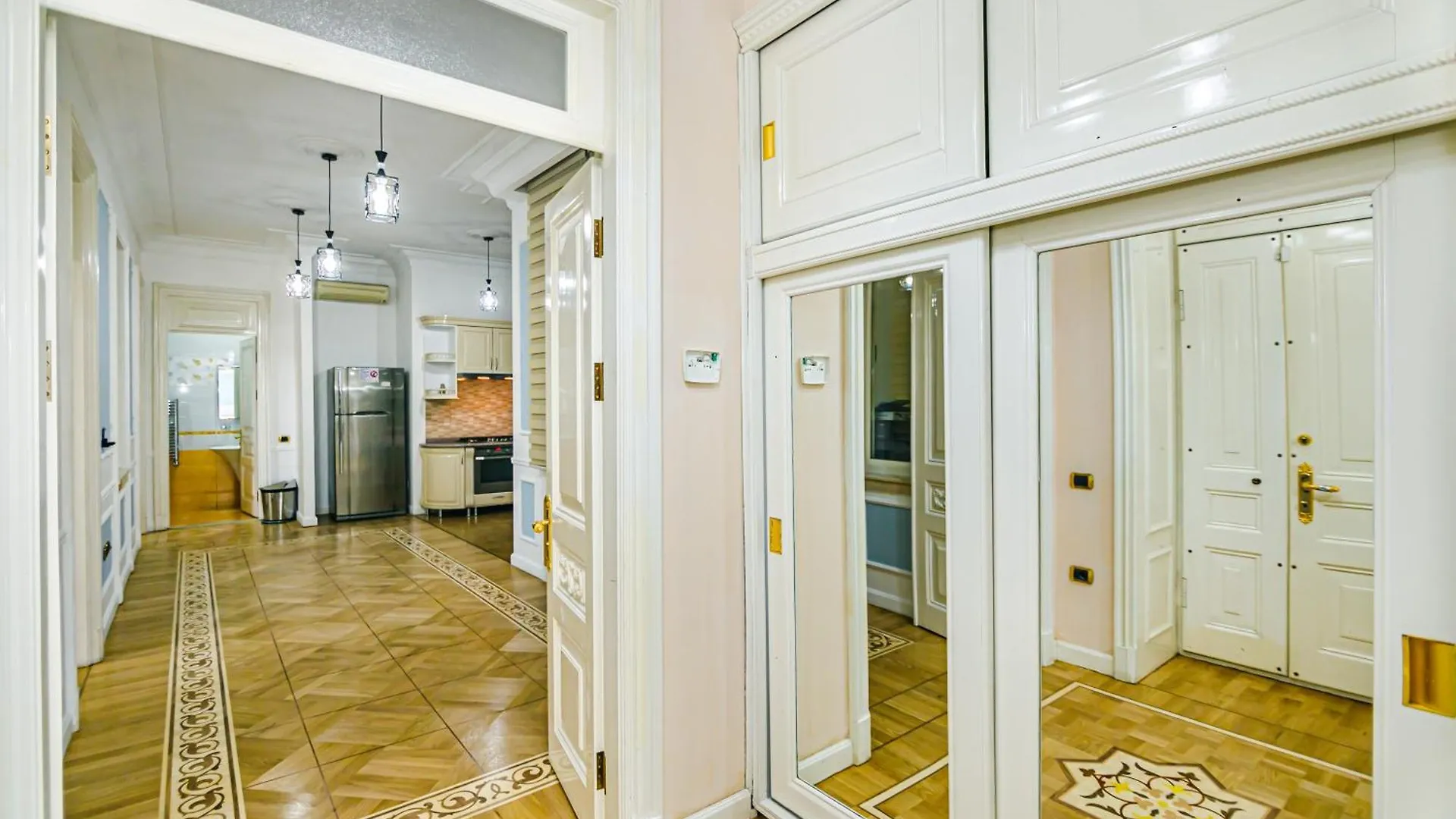 Apartment Nizami Street 7 Bedroom Baku