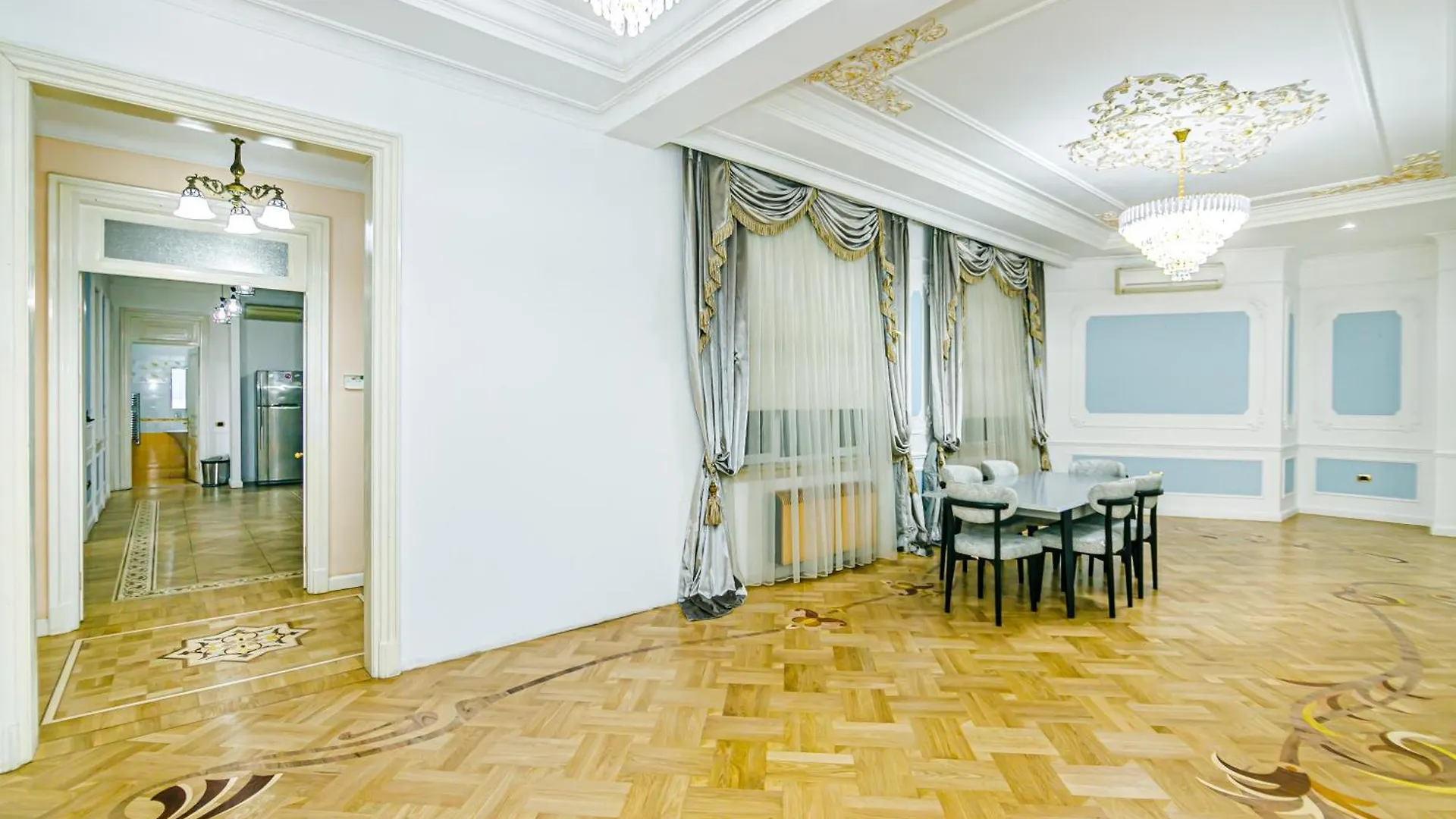 Nizami Street 7 Bedroom Baku Apartment