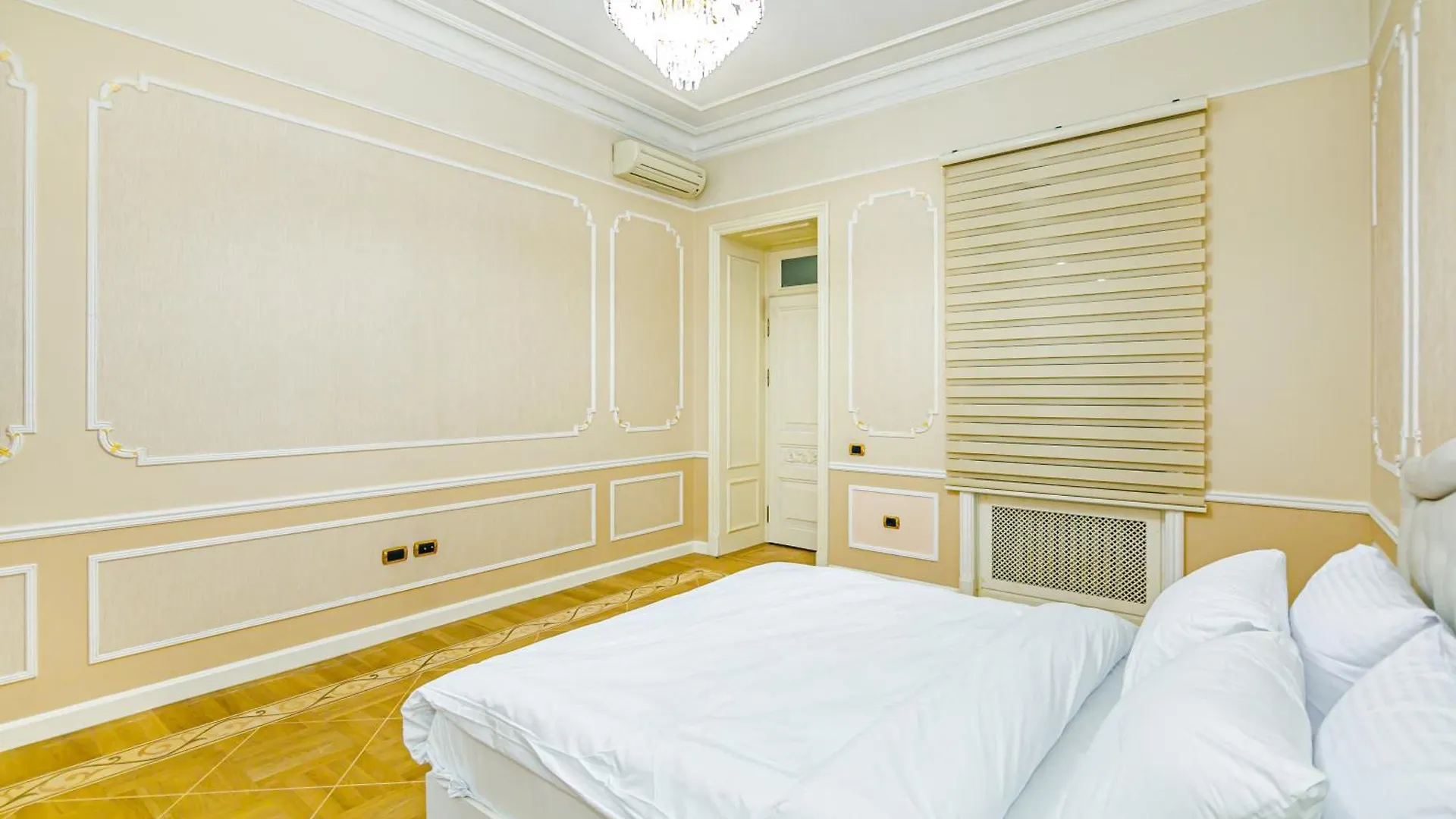 Apartment Nizami Street 7 Bedroom Baku